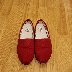 Womens Toms Classic Red Canvas Shoes Size 8 The Venice Collection - New Inserts